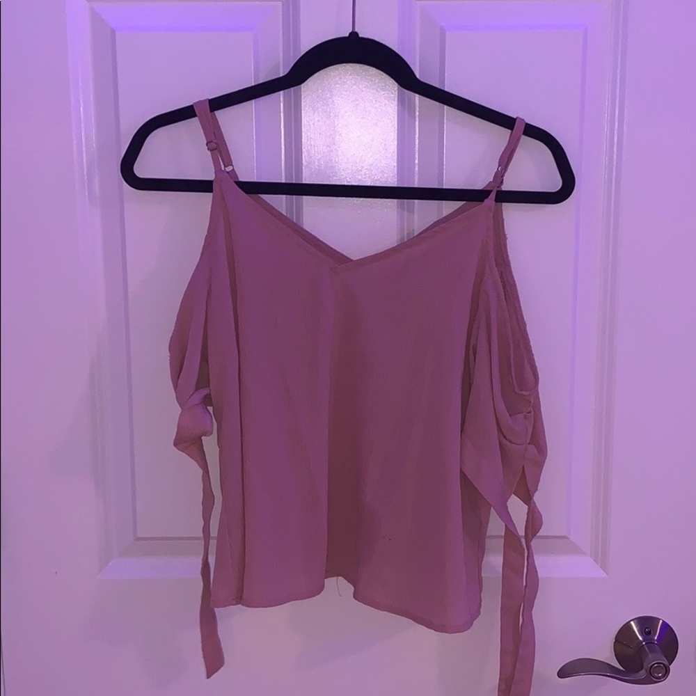 Off the shoulder LA hearts shirt